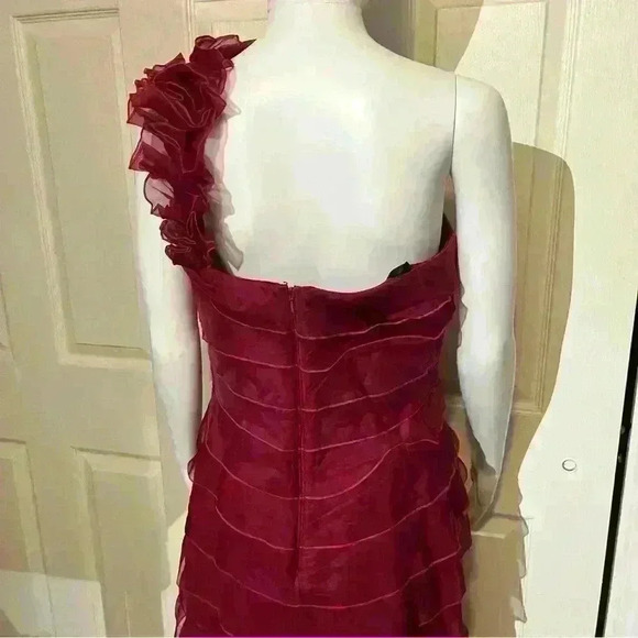 Vintage Tadashi Shoji Collection Womens Ruffle Evening Dress Gown 100% Silk 10 - Picture 12 of 14